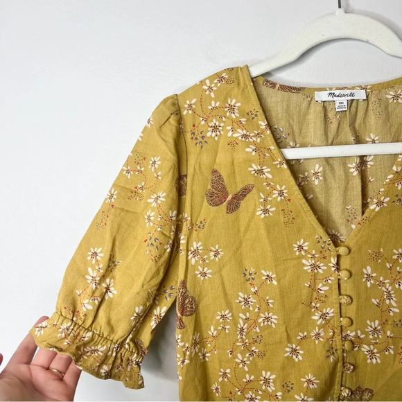 Madewell Courtyard Ruffle-Hem Top in Butterfly Sanctuary - Picture 5 of 10